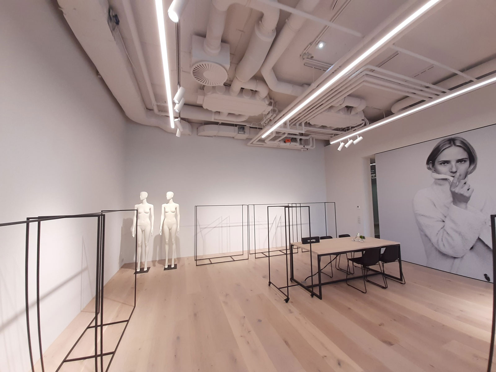 Opus - Someday Showroom | Düsseldorf