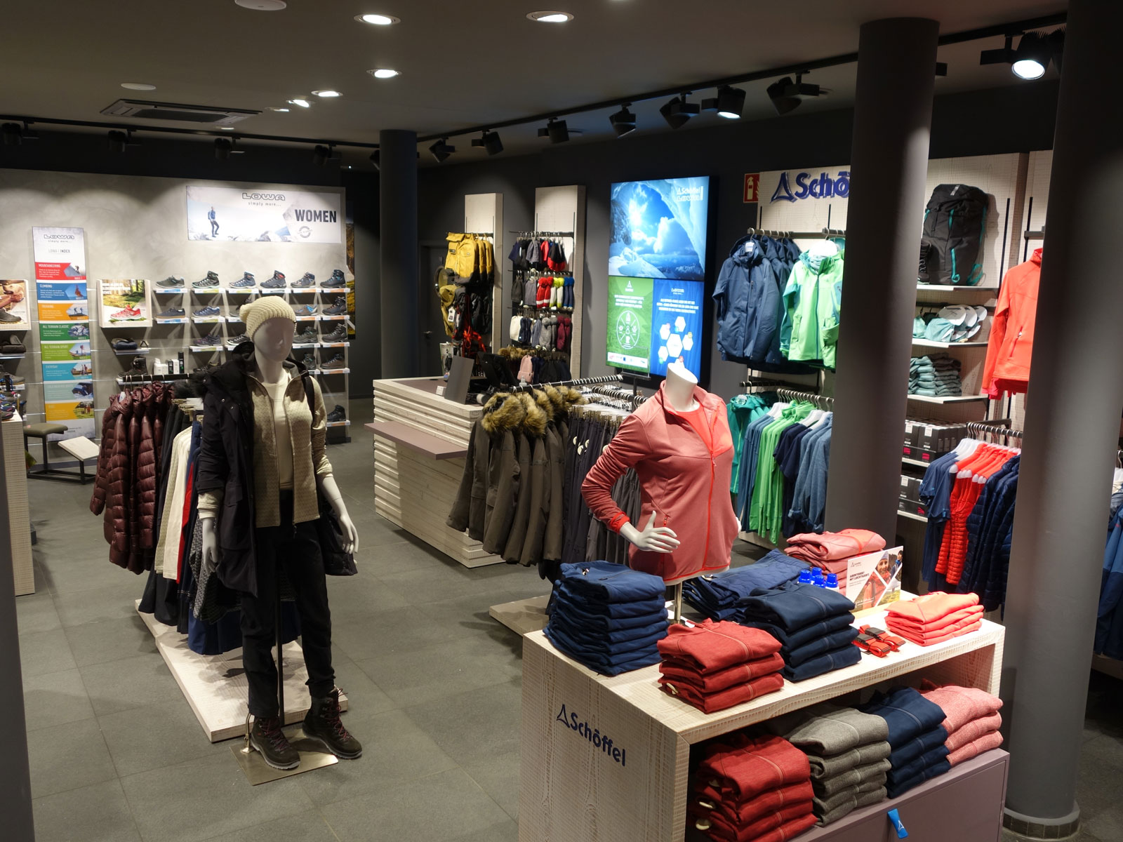 Schöffel Lowa Store | Düsseldorf